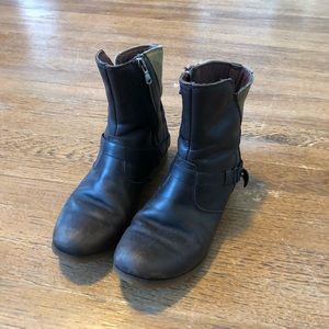 Teva De La Vina Low Boots